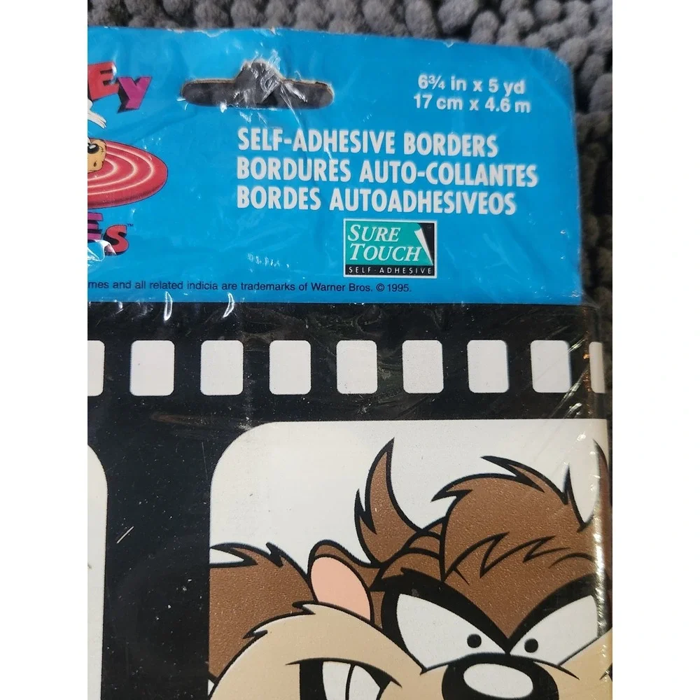 Vintage 1995 Looney Tunes Tasmanian Devil Wallpaper Border Wall Decor~NEW IN PKG